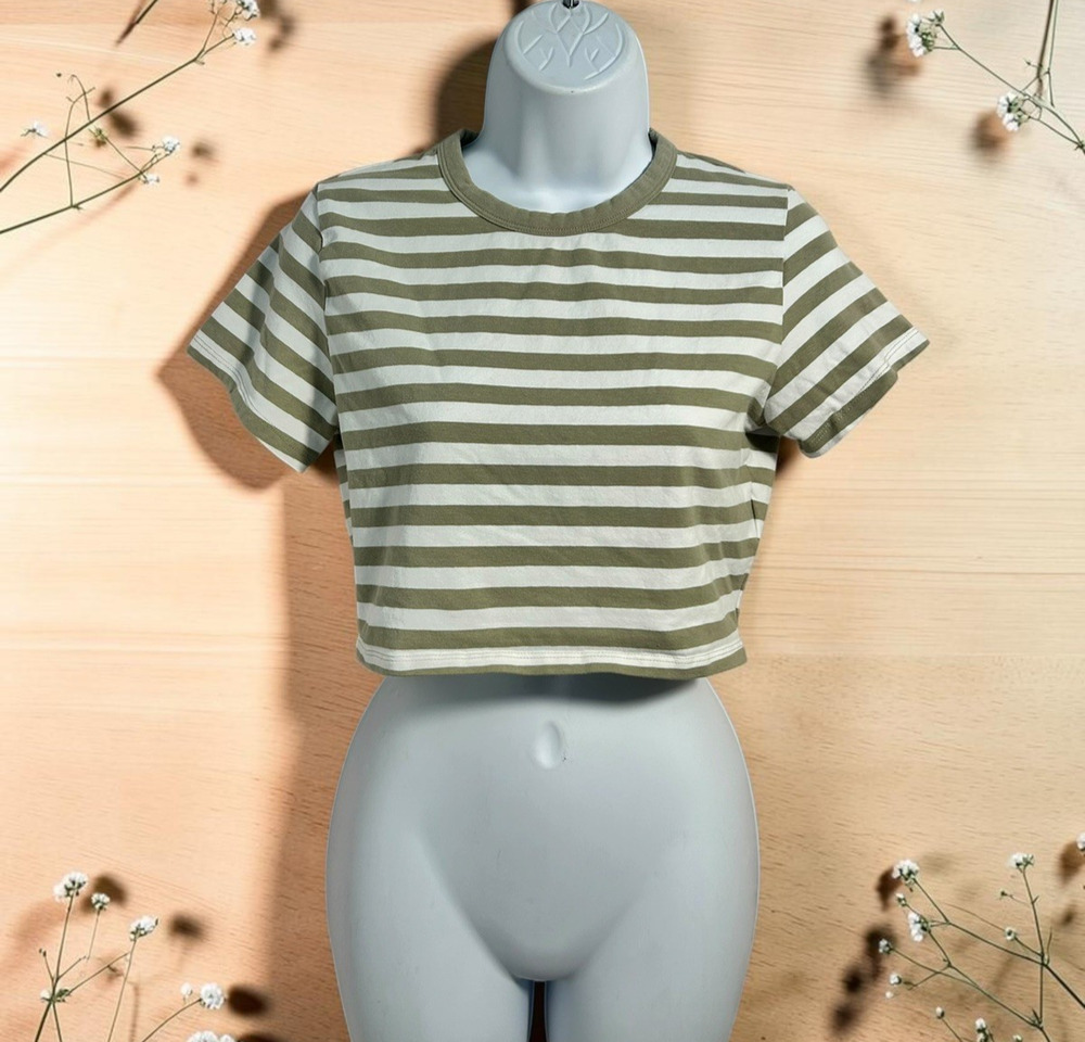 Cotton On Crop Tee Sz Large Fitted Top Striped Tan White Short Sleeve Stretch